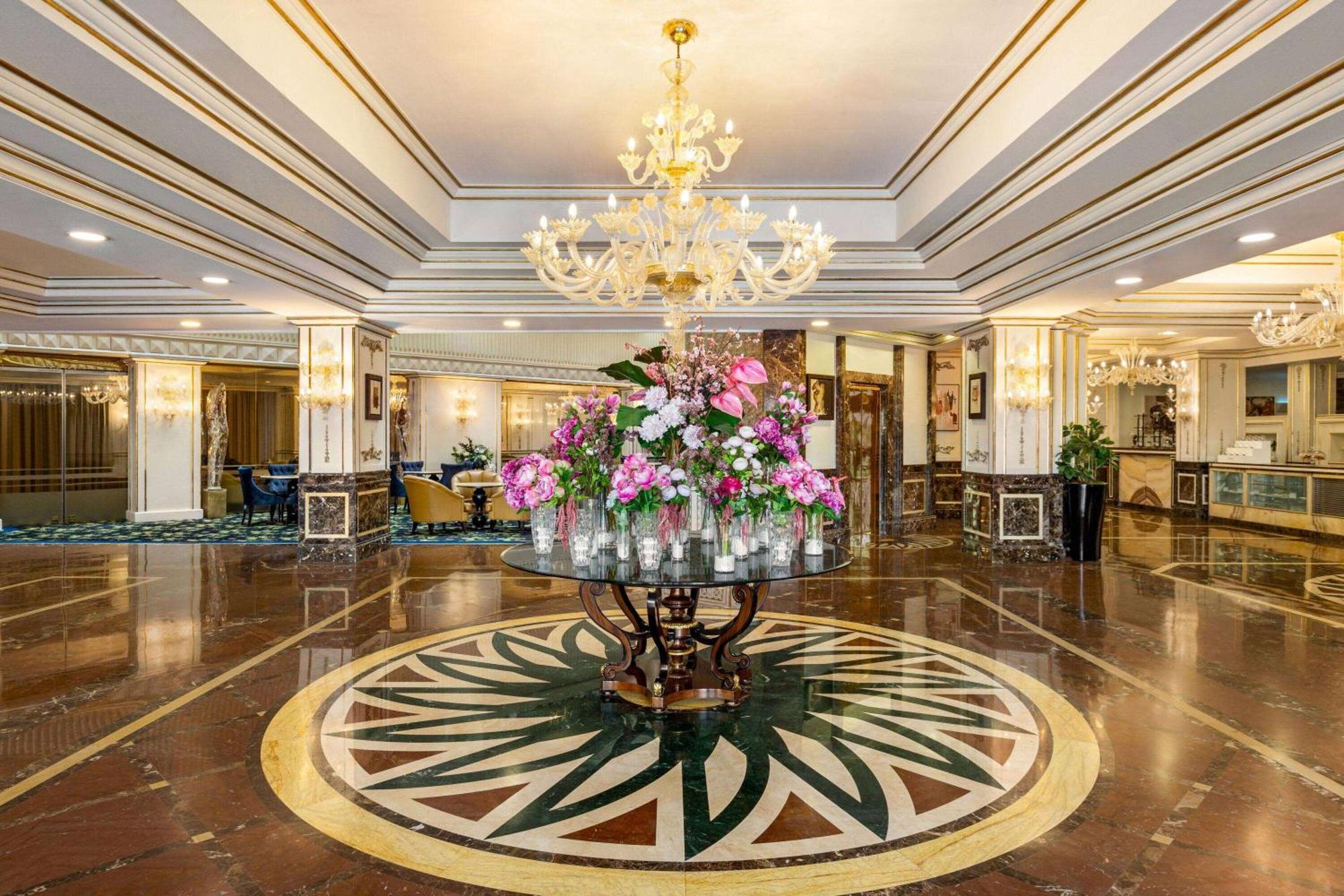 Grand Regency Doha, Trademark Collection By Wyndham Hotel 5*