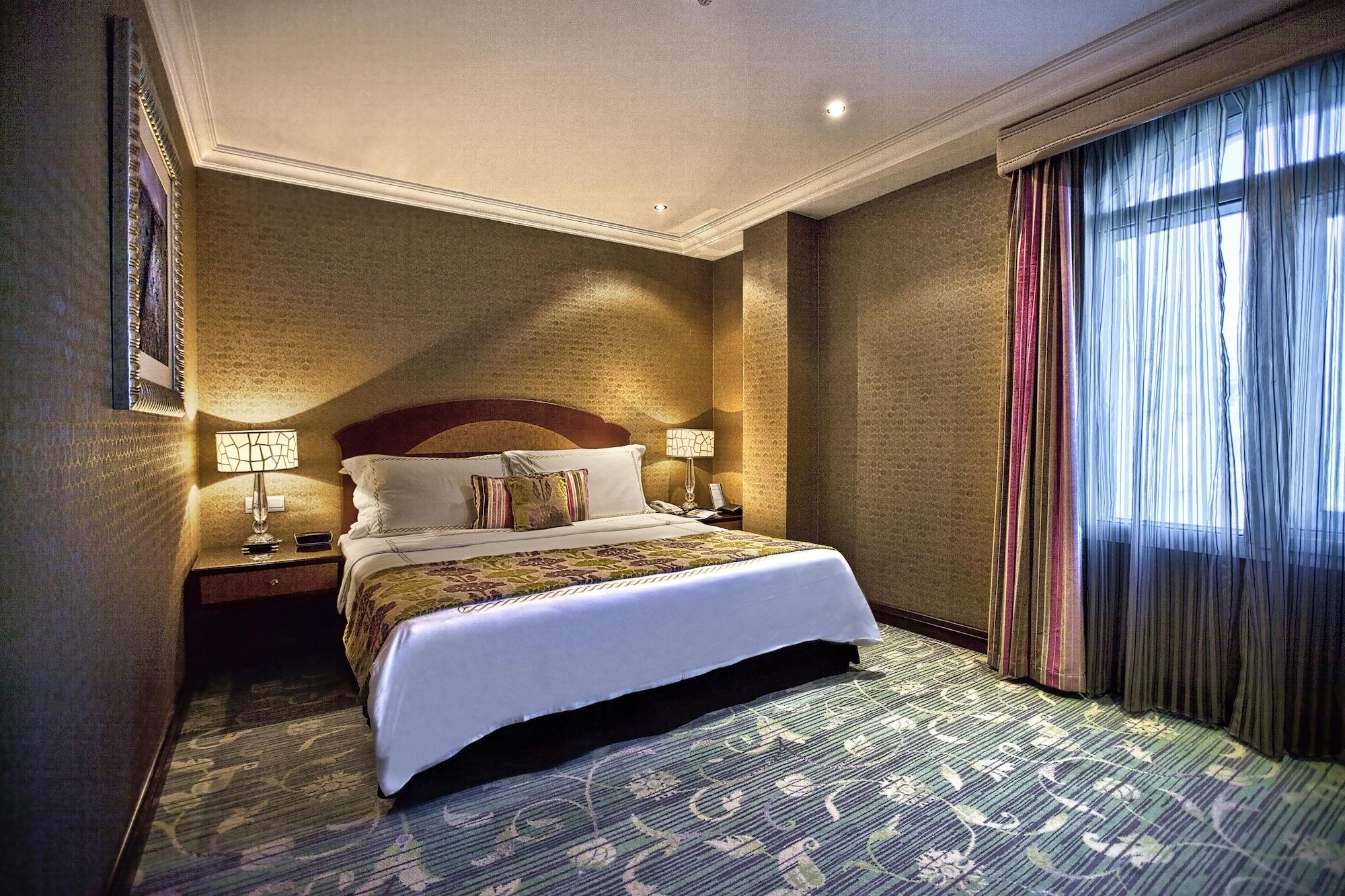 Grand Regency Doha, Trademark Collection By Wyndham Hotel 5*