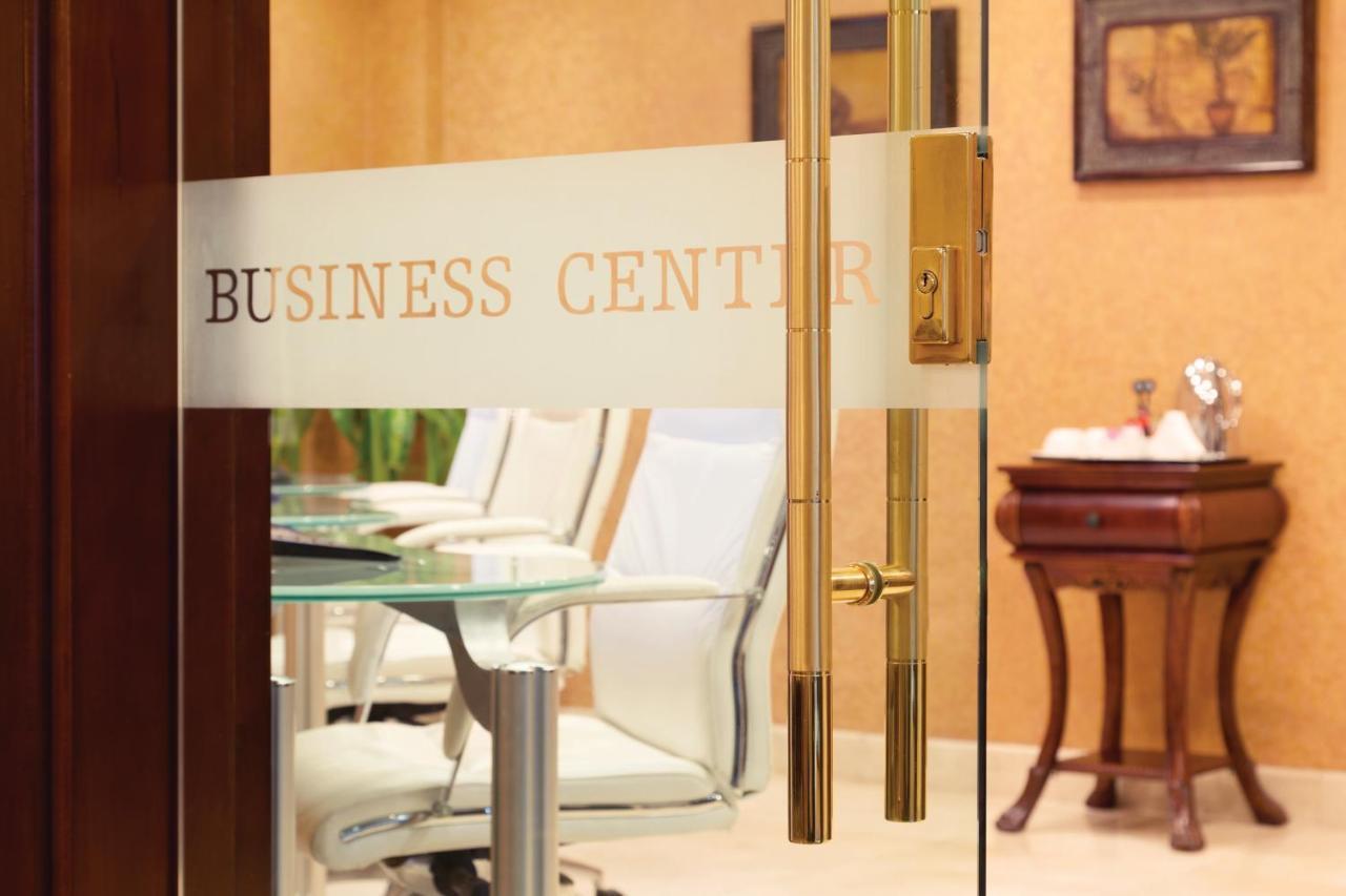 Grand Regency Doha, Trademark Collection By Wyndham Hotel