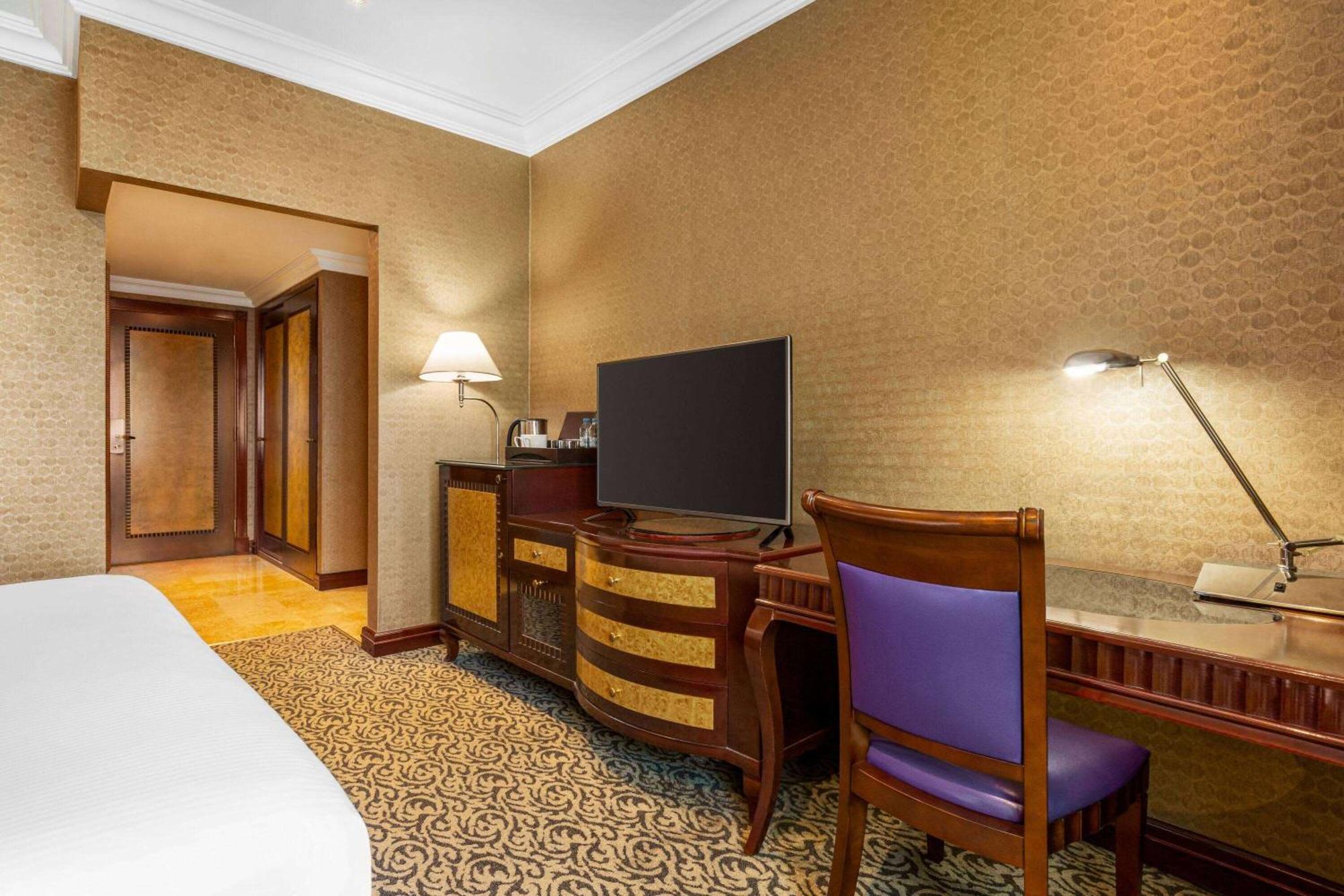 Grand Regency Doha, Trademark Collection By Wyndham Ad Dawhah